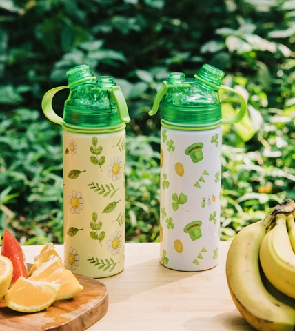 Sprüh deckel Dual-Use-Wasser flasche 01604A